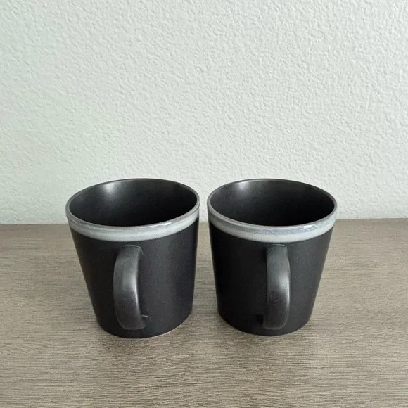 Starbucks • 2009 Matte Black Ceramic Mugs with White Glazed Rim - Set of 2 - Picture 3 of 11